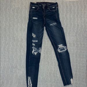 American eagle ripped jeans